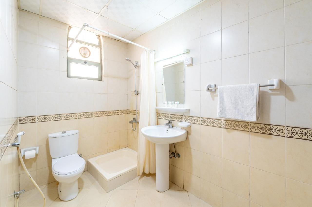 Al Reem Hotel Apartments ชาร์จาห์ ภายนอก รูปภาพ